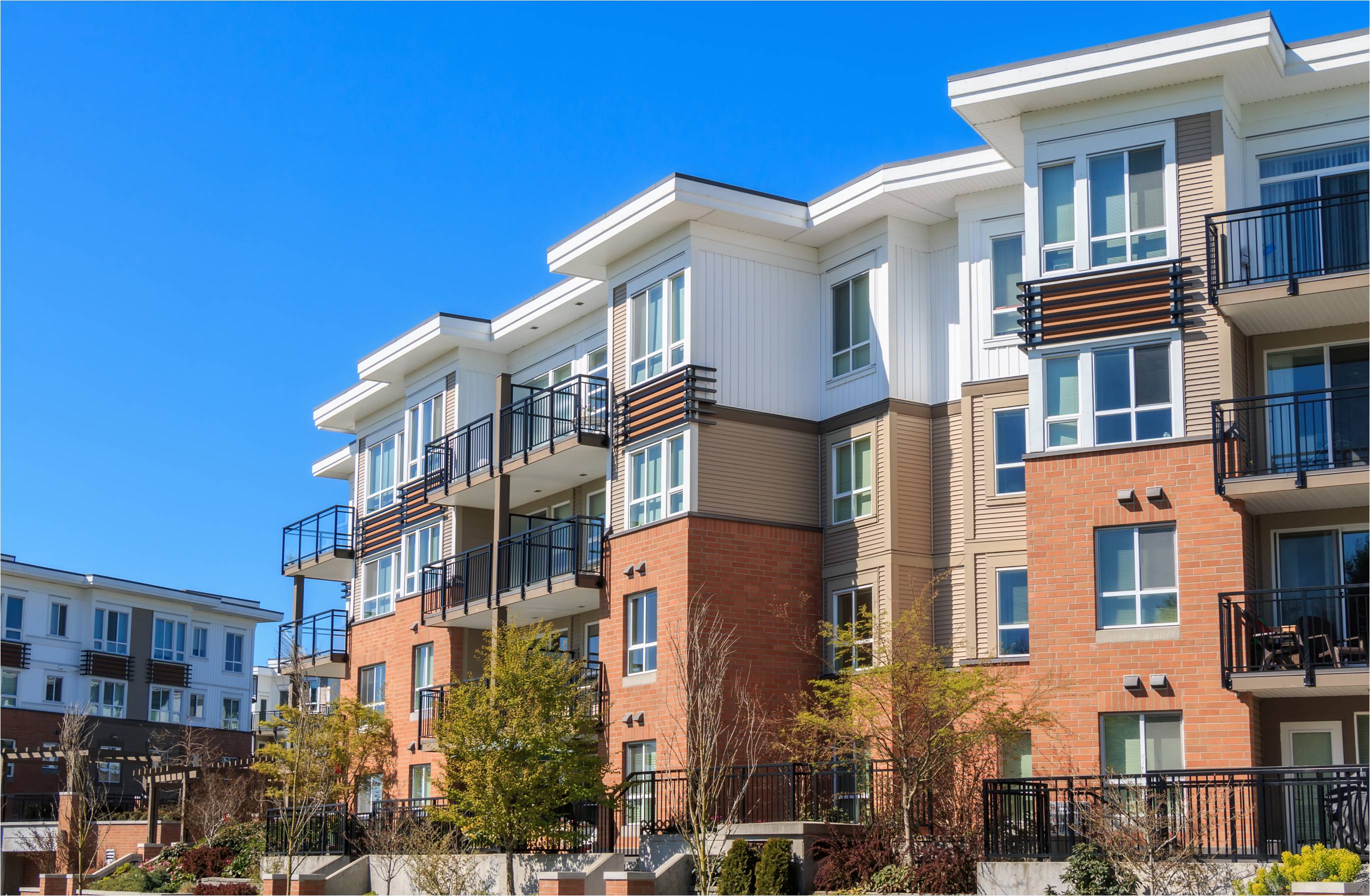 contents of a month to month lease